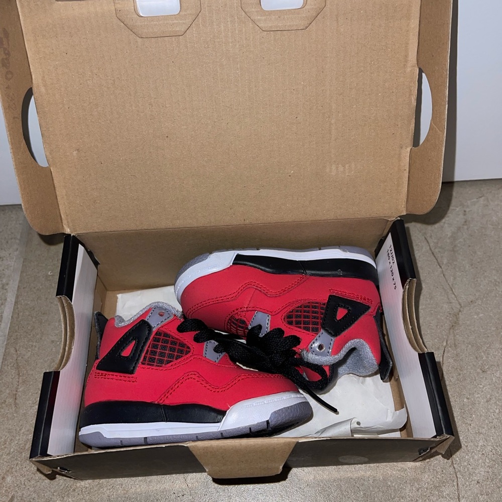 Jordan retro 4 baby shoes